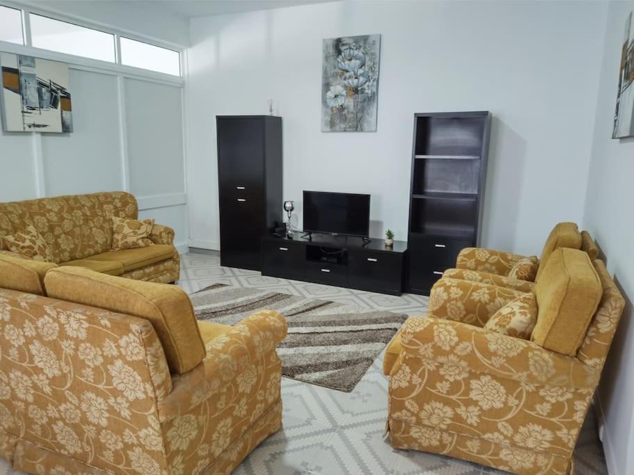 Rua De Baixo Apartments Calheta  المظهر الخارجي الصورة