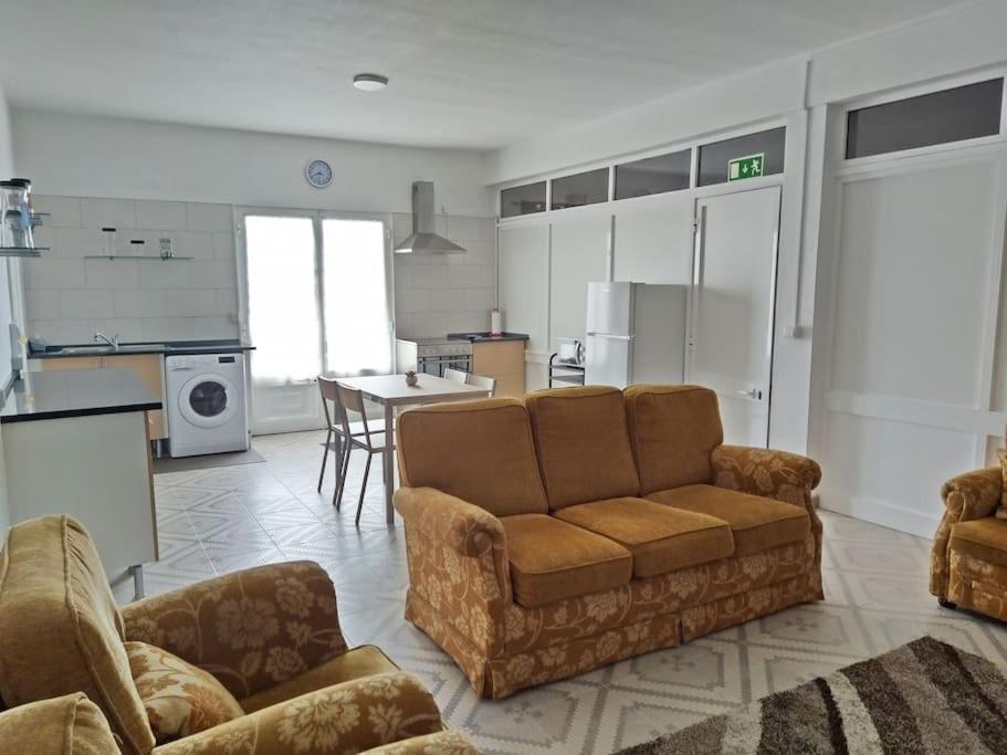 Rua De Baixo Apartments Calheta  المظهر الخارجي الصورة