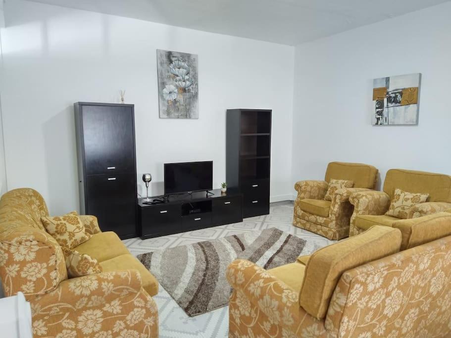 Rua De Baixo Apartments Calheta  المظهر الخارجي الصورة