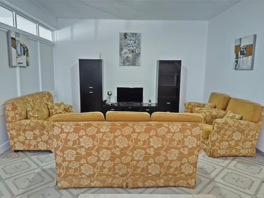 Rua De Baixo Apartments Calheta  المظهر الخارجي الصورة